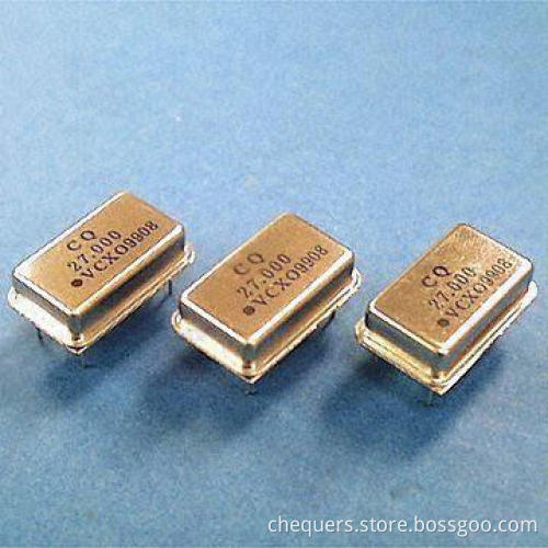 Full-Size Clock Oscillator with Frequency Range from 1MHz to 27MHz